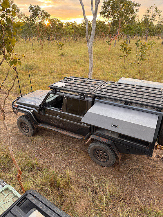 4WD7